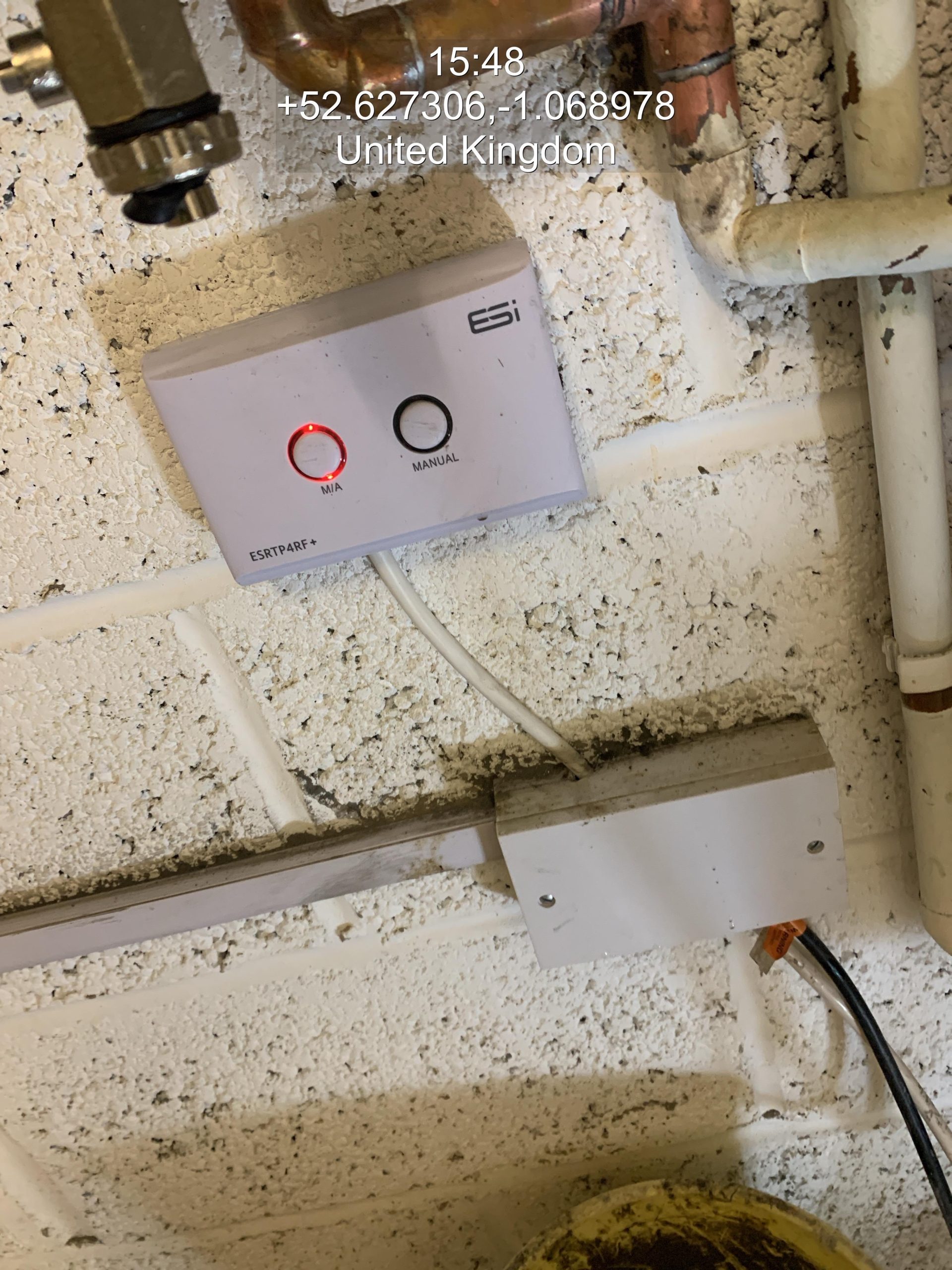 Professional controls and electrics setup for heating system